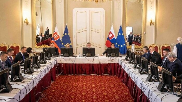 Cabinet Meets Friday to Discuss Public Finances