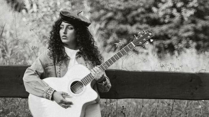 Lara Abou Hamdan: A Syrian Who Sings in Slovak