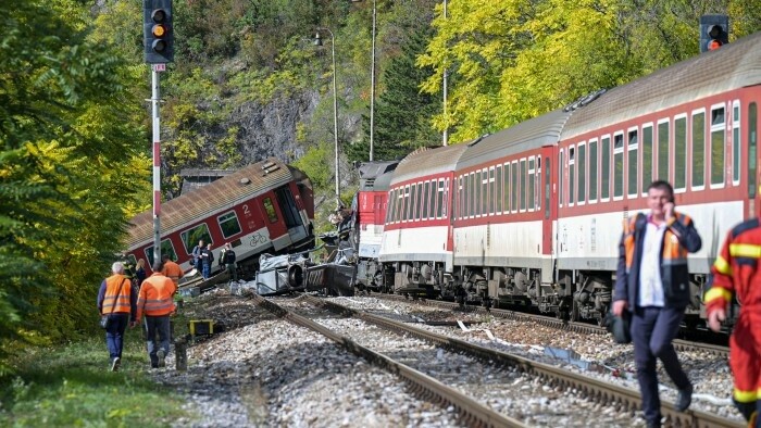 Авария скорых поездов в Восточной Словакии