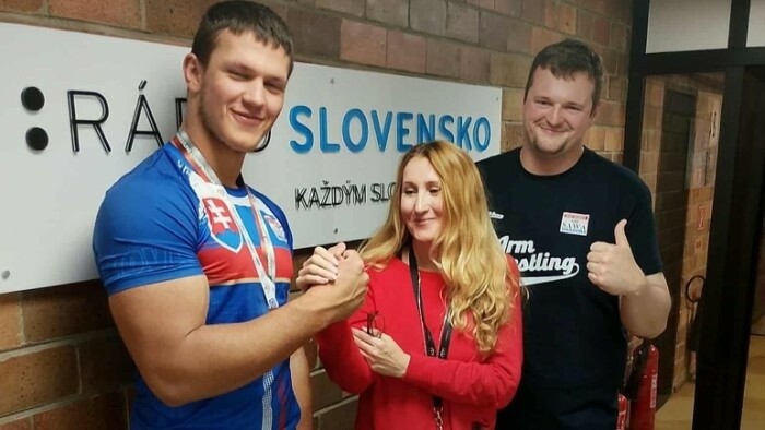 Armwrestling-Trainer: Ich mag es, wenn die Atmosphäre etwas lockerer ist
