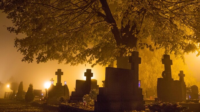 Dušičkový čas s Matejom Baránkom a jeho hosťami