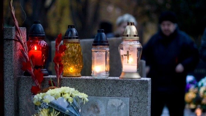 Mrazivé, ale dojímavé zvyky našich predkov. Zosnulí sa vraj na Dušičky vracajú domov