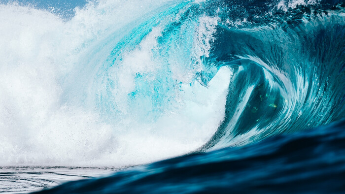 Pol kilometrová cunami