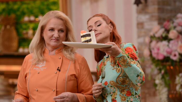 Piate-kvetinové-kolo-Pečie-celé-Slovensko