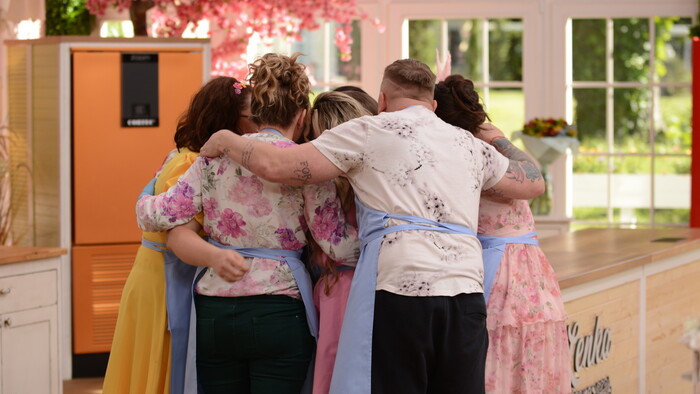 Piate-kvetinové-kolo-Pečie-celé-Slovensko