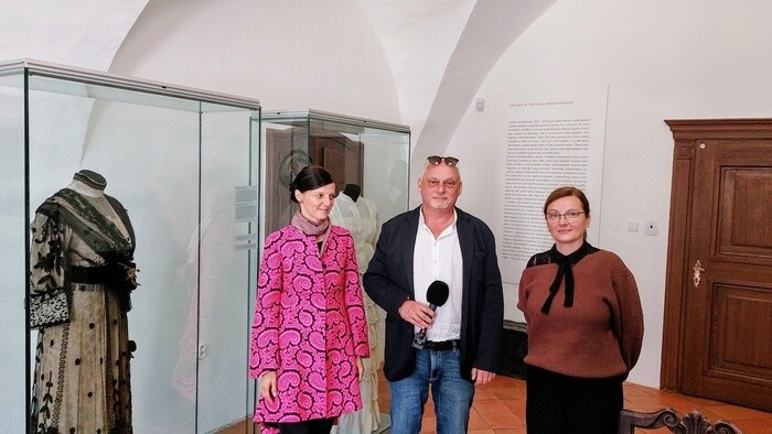 SNG Strazky Lektrorinnen - Kay Zeisberg.jpg