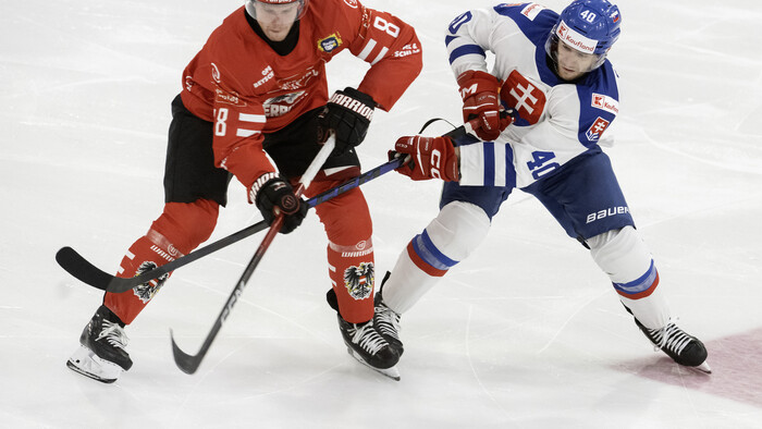 HOKEJ: Slovenský tím úspešne odštartoval Nemecký pohár