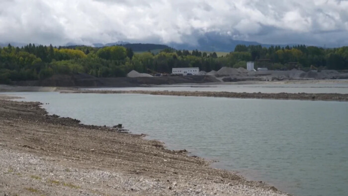 Betonáreň na brehoch Liptovskej Mary miestnych znepokojuje