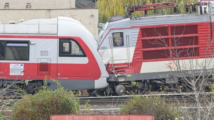 Führung der Eisenbahnen nach Zugunglück entlassen