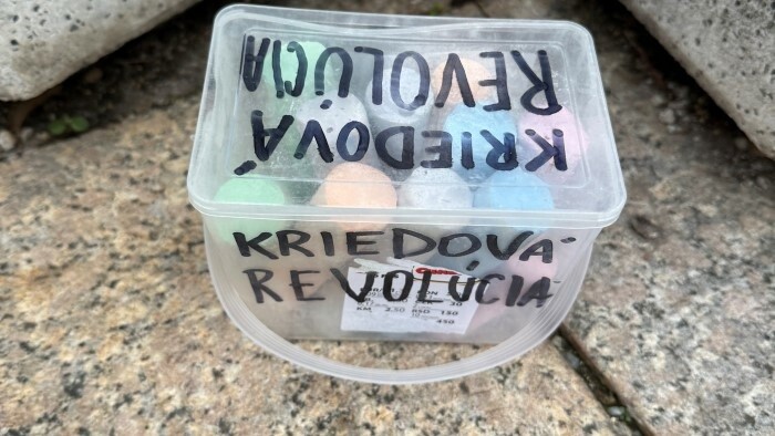 Opäť uráža všetkých mladých ľudí