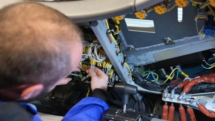 Expertos afirman que es necesario acelerar el equipamiento de las locomotoras con ETCS