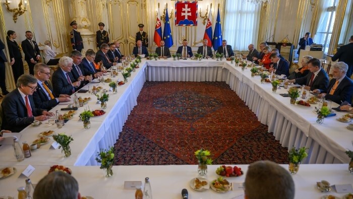 Le Président de la République a reçu les ambassadeurs des pays de l’UE