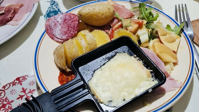 Raclette a petang – francúzske tradície