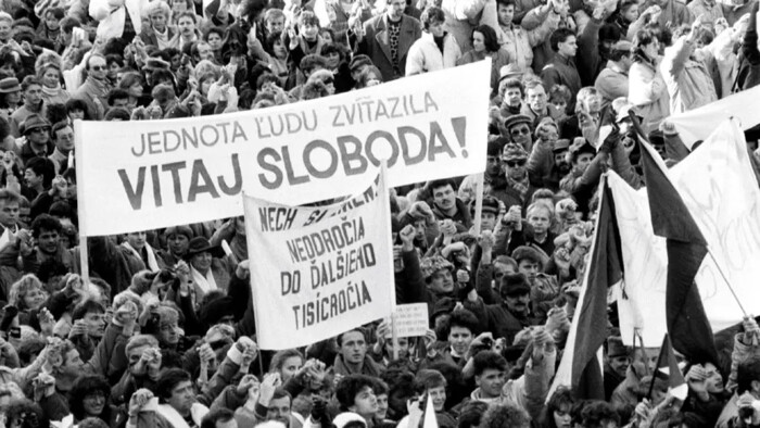 Deň boja za slobodu si prvýkrát pripomíname bez voľna