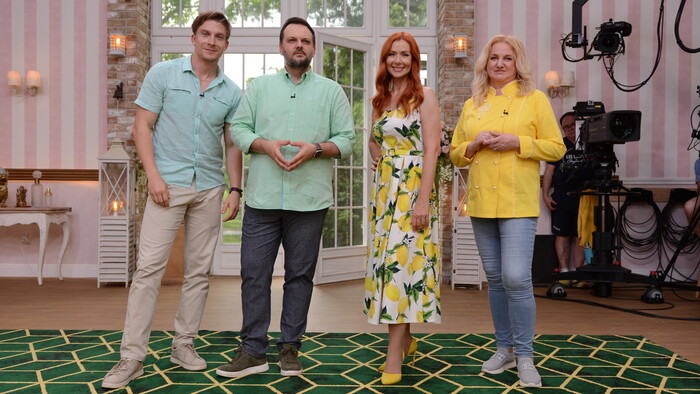 Deviate-kolo-pečie-celé-slovensko-dovolenka