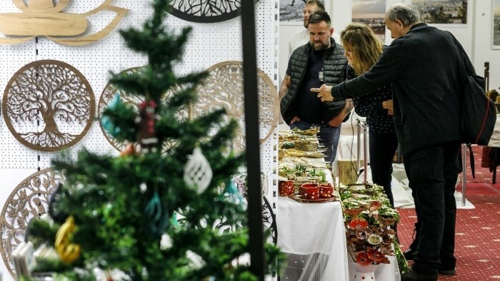 Le plus grand marché de Noël couvert de Slovaquie à Bratislava