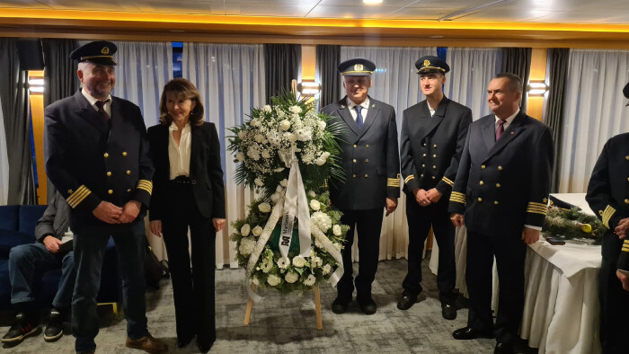 Lodníci na Dunaji vzdali poctu rieke a ľuďom