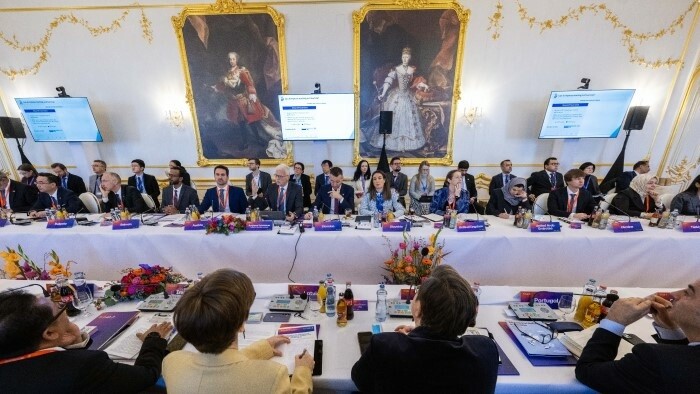 Representantes de varios países debatieron sobre IA en educación en Bratislava