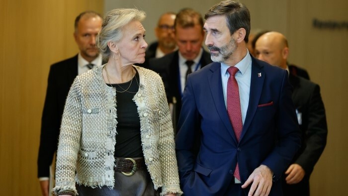 Blanár apoya el proceso de paz 