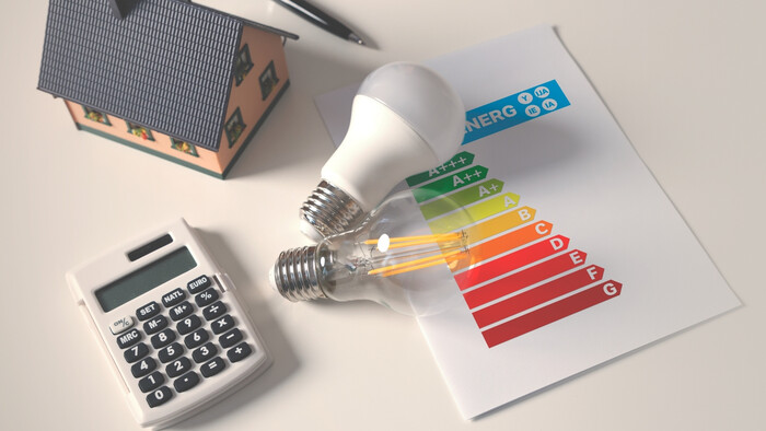 Vláda schválila adresnú energopomoc pre domácnosti 