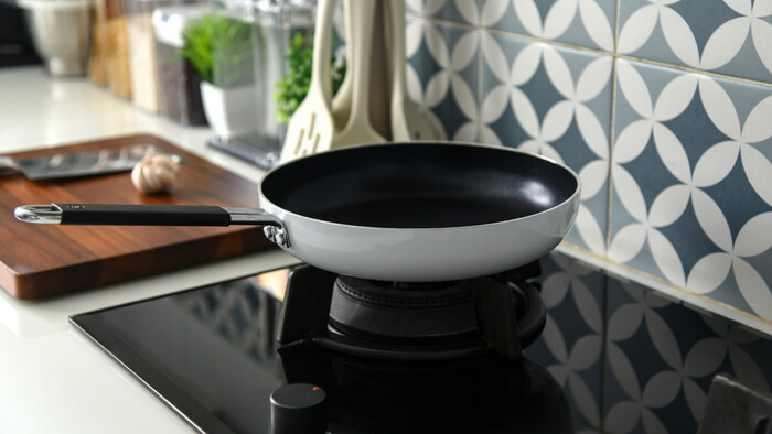 Už aj teflón sa dá rozložiť ekologickejšie