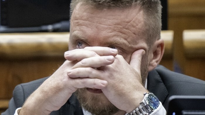 Peter Kotlár opäť spochybnil mRNA vakcíny