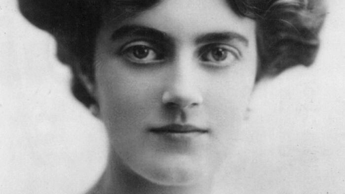 Robinsonky_FM: Clementine Churchill