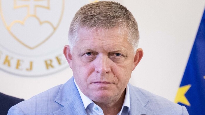 Fico telefonoval s Merzom