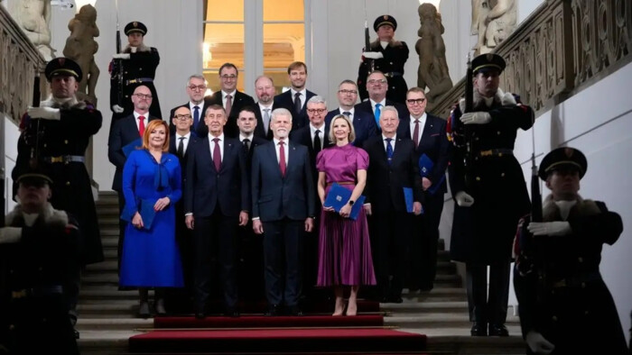 Česko má novú vládu