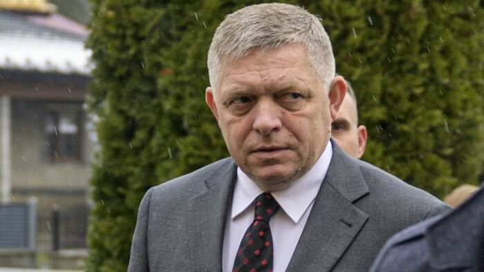 Premier Fico no apoyará nuevos gastos militares para Ucrania