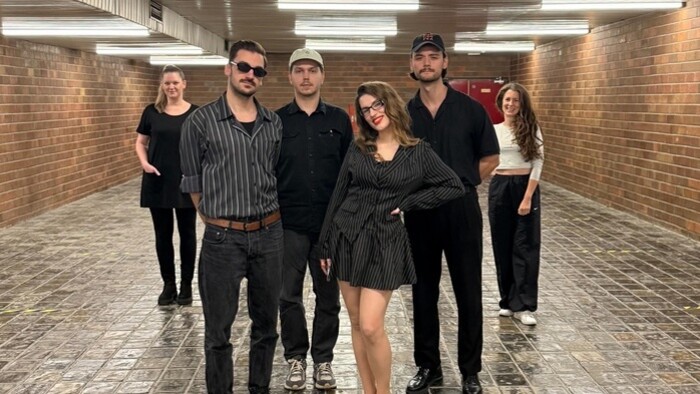 Do :Popo_FM zavítala Woman's Touch