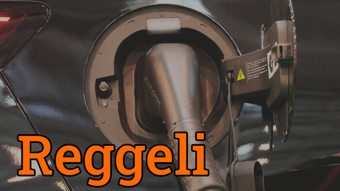 Győztek az autógyártók, nem lesz teljes elektromos átállás 2035-től az EU-ban