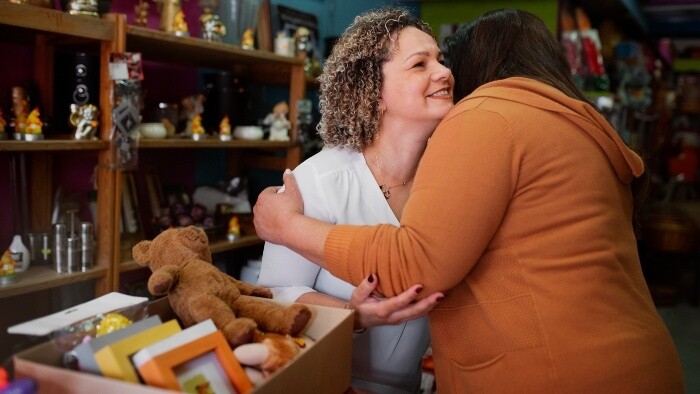 Charitatívne obchodíky