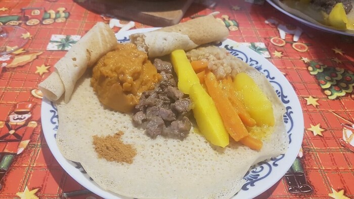 Jedlo na Vianoce v Etiopii.jpg