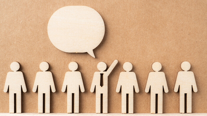 Rozhovor s profesorom sociálnej psychológie Stephenom Reicherom