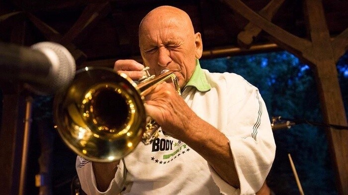 Pomalá hudba: Laco Deczi, Rezo Glonti, Timea aj Peter Broderick