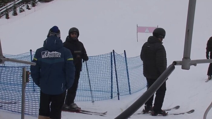 Mrazy komplikujú prácu tisícom ľudí, ktorí pracujú vonku. Zákon pritom presne hovorí, na čo majú nárok