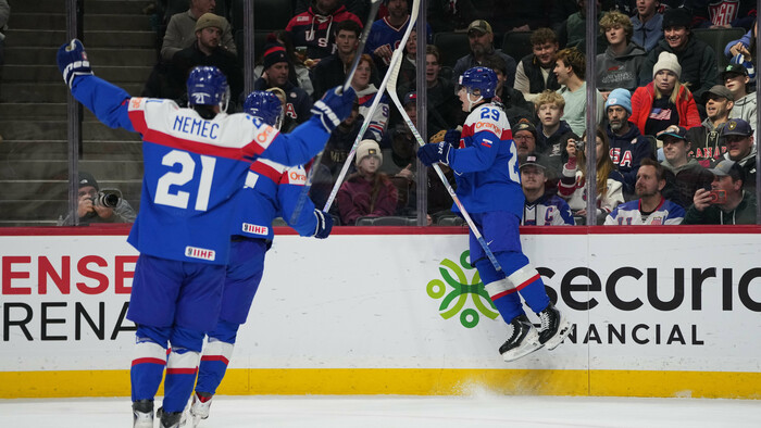 HOKEJ: Nádejný útočník Tomáš Chrenko