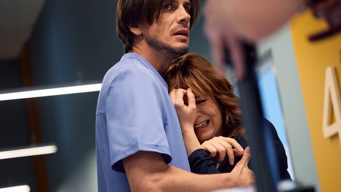 Jedna matka zdrvená, druhá násilná