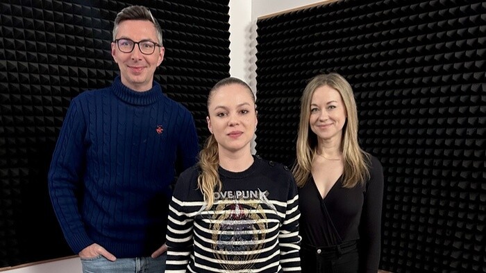 Bubeníčka Ema Kakarová v Ráne na eFeMku