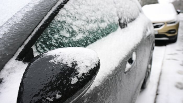 Le verglas complique les transports