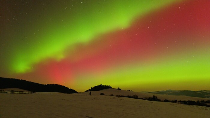 Pestré farby polárnej žiary opäť zdobili oblohu nad Slovenskom