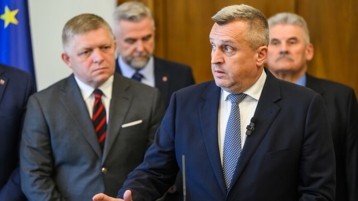 A. Danko : Fico a précipitamment signé l’accord nucléaire avec les États-Unis