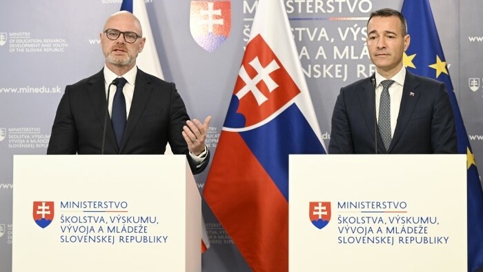 Slovak and Czech Education Ministers to Hold Talks in Bratislava