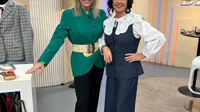 Iveta-Malachovská-a-Andrea-Chabroňová-špeciálny-dámsky-klub-nežná-revolúcia