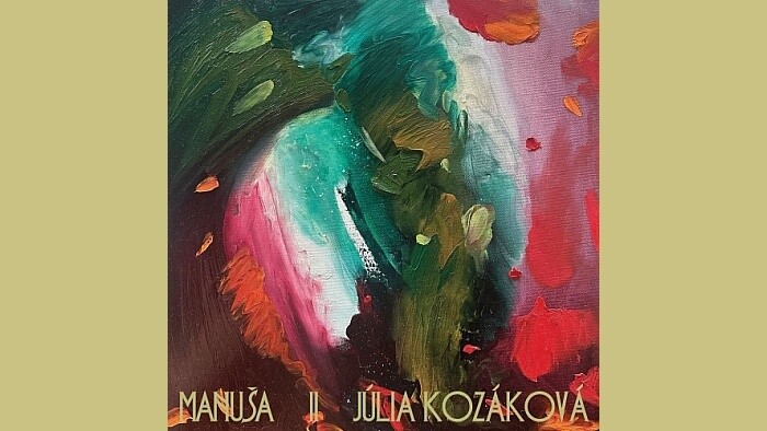 Júlia Kozáková nos ofrece otras canciones gitanas en su álbum Manuša II