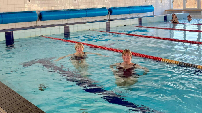 V bazéne Na pántoch už môžu plávať aj Vajnorčania