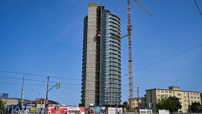 Veľkoplošná obrazovka na budove Kukurica vyvolala spor