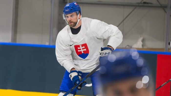 Černák si na ZOH zahrá aj proti svojmu mentorovi. Slafkovský si vzal slovo pri tréningu presiloviek