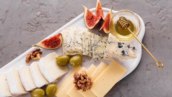 Plnotučným syrom proti demencii